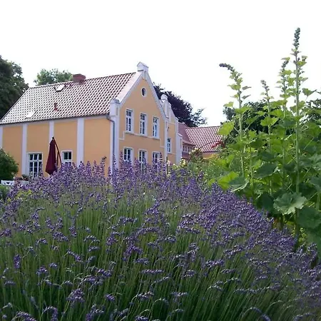 Hotel Wildkrauterhotel Ehmkendorf
